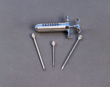 Cargar imagen en el visor de la galería, JERINGA PARA CARNES PROFESIONAL