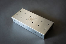 Cargar imagen en el visor de la galería, PACK CAJA AHUMADORA + CHIPS 500g Mr.W