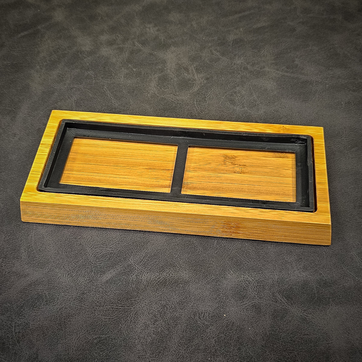 PIEDRA AFILAR + BASE DE MADERA KANGKAWE