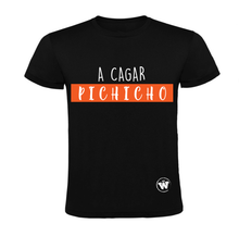 Cargar imagen en el visor de la galería, POLERA Mr.W &quot;A CAGAR PICHICHO&quot;
